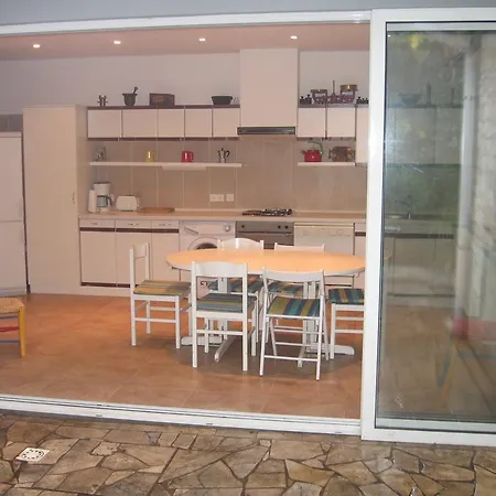 Apartman Holidays *