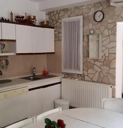 Holidays Apartman